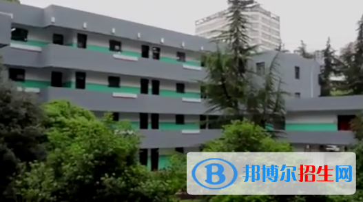 遵義航天工業(yè)學(xué)校2022年學(xué)費(fèi)、收費(fèi)多少