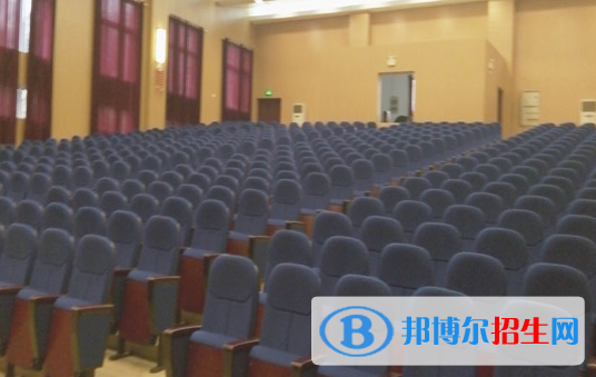 遵義紅花崗區(qū)經濟職業(yè)技術學校2022年招生辦聯(lián)系電話