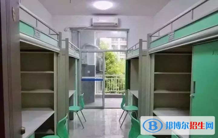 石家莊同濟(jì)醫(yī)學(xué)中等專(zhuān)業(yè)學(xué)校2022年宿舍條件