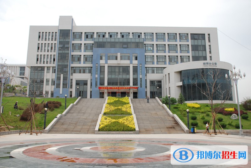 石家莊建設科技職業(yè)中專學校2022年招生辦聯(lián)系電話