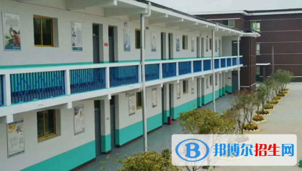 都勻中等職業(yè)技術(shù)學(xué)校2022年學(xué)費(fèi)、收費(fèi)多少