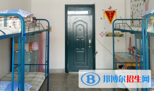 惠水中等職業(yè)學校2022年宿舍條件