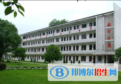 曲陽雕刻學(xué)校2022年招生簡(jiǎn)章