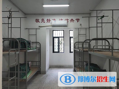 揚(yáng)州高等職業(yè)技術(shù)學(xué)校2022年宿舍條件
