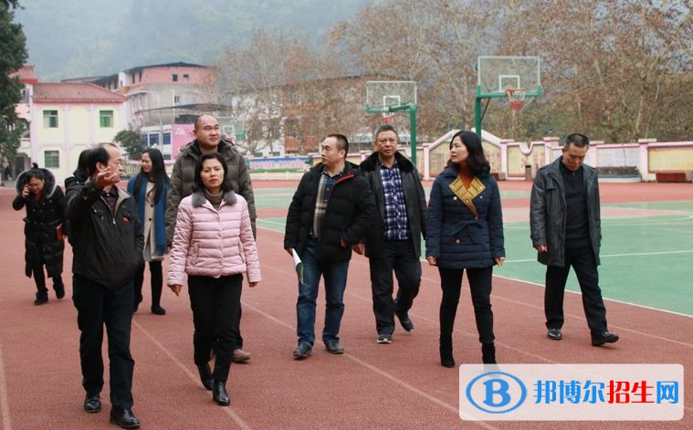 重慶渝北區(qū)統(tǒng)景職業(yè)中學(xué)2022年報名條件、招生要求、招生對象