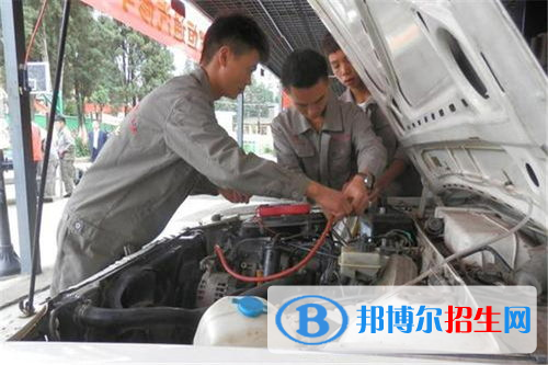 蘭州2022年有哪些汽修學(xué)校就業(yè)好