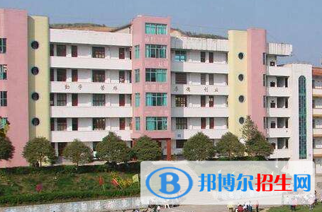 麻江中等職業(yè)技術(shù)學(xué)校2022年學(xué)費(fèi)、收費(fèi)多少