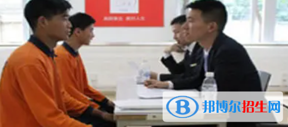 成都百年農(nóng)工子弟職業(yè)學(xué)校2022年報(bào)名條件、招生要求、招生對象