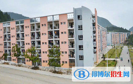 銅仁市數(shù)據(jù)職業(yè)學(xué)校2022年有哪些專業(yè)