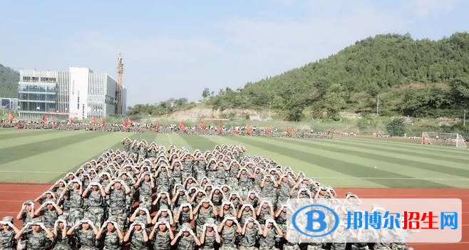 銅仁市數(shù)據(jù)職業(yè)學校2022年宿舍條件