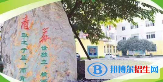 成都2022年女生讀汽修學校