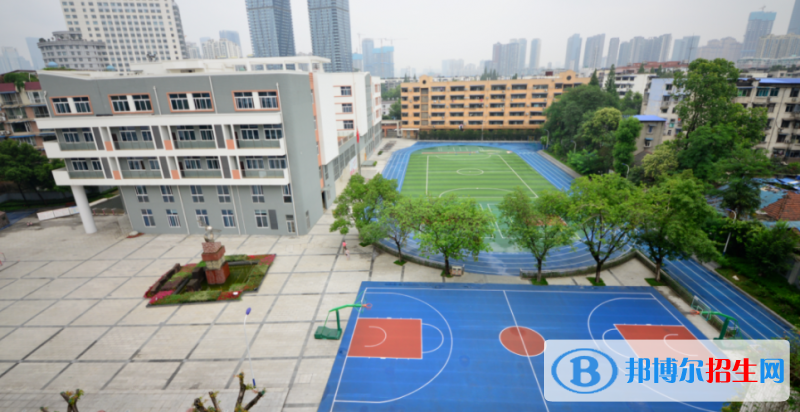 成都市田家炳中學(xué)2022年學(xué)費、收費多少