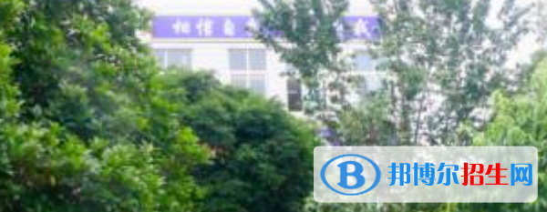 成都2022年汽修學校讀幾年