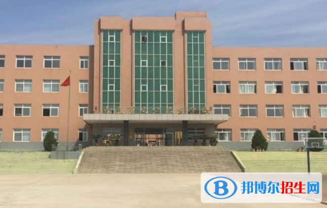 大連市皮口衛(wèi)生學校2022年報名條件、招生要求、招生對象
