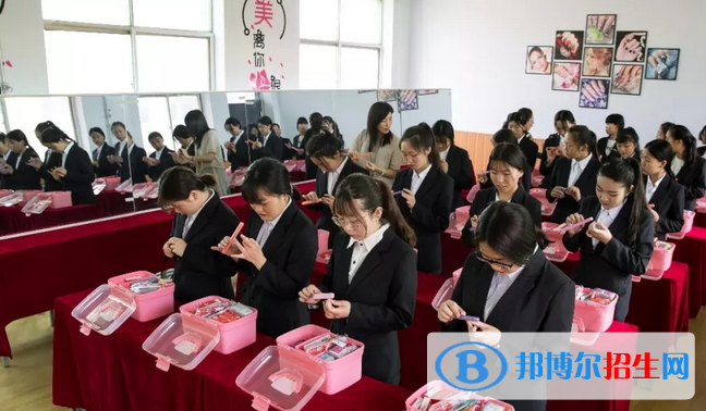運城關(guān)圣旅游學(xué)校2022年招生辦聯(lián)系電話