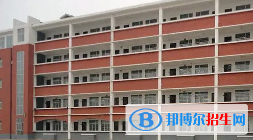 開封市科技工業(yè)學(xué)校2022年報名條件、招生要求、招生對象
