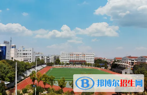 內(nèi)黃縣職業(yè)技術教育中心2022年學費、收費多少