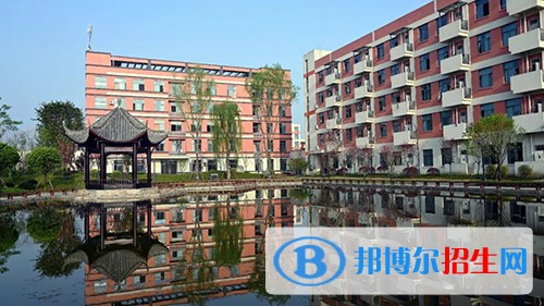 青神中學(xué)2022年宿舍條件