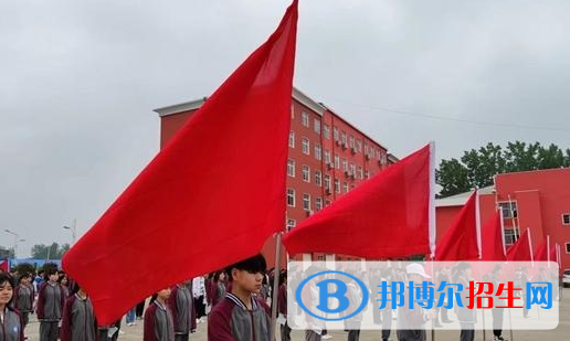 平輿縣中等職業(yè)學校2022年招生辦聯(lián)系電話