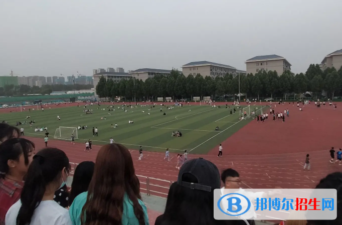 鄭州市財(cái)經(jīng)學(xué)校2022年招生辦聯(lián)系電話