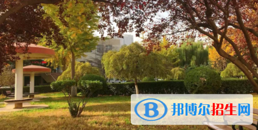 山東省濟(jì)南商貿(mào)學(xué)校2022年學(xué)費(fèi)、收費(fèi)多少