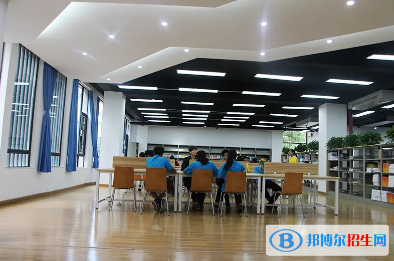  瑞得福國際學校高中部2022年入學考試