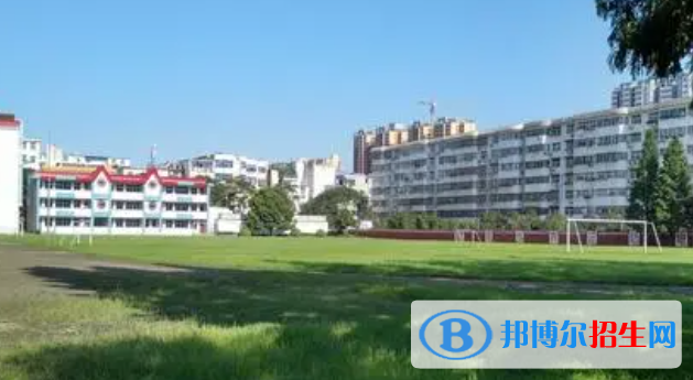 貴州2022年公立電子商務學校