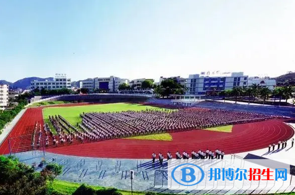  深圳石巖公學(xué)國(guó)際部高中2023年學(xué)費(fèi)標(biāo)準(zhǔn)