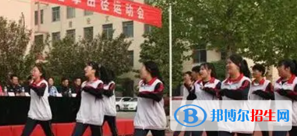 青島第二衛(wèi)生學(xué)校2022年招生辦聯(lián)系電話