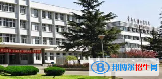 青島第二衛(wèi)生學(xué)校2022年報(bào)名條件、招生要求、招生對(duì)象