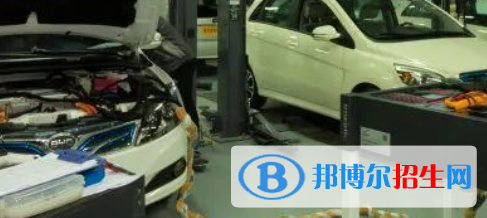 杭州2022年汽修學(xué)?？梢詫W(xué)什么