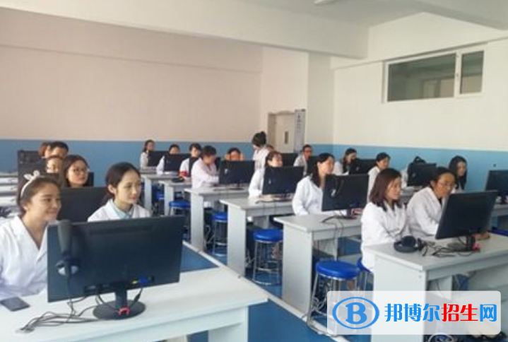 西寧衛(wèi)生職業(yè)技術學校2022年有哪些專業(yè) 