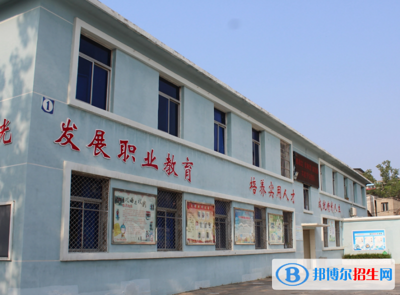 開(kāi)封市信息工程學(xué)校2022年網(wǎng)站網(wǎng)址