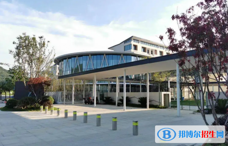 蘇州高新區(qū)第一中學國際部2022年入學條件