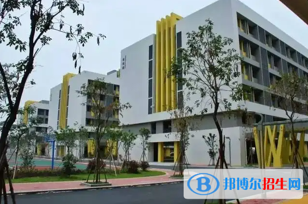 佛山外國語學校國際部2022年學費標準