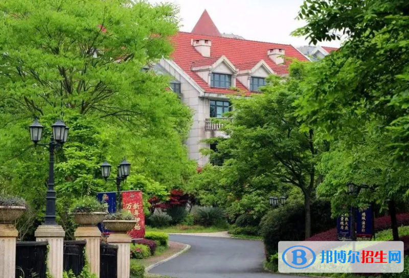 杭州育瀾劍橋國際中心2022年課程體系
