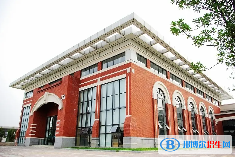 杭州英特外國語學(xué)校2022年入學(xué)條件