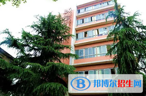 重慶2022年建筑學(xué)校專業(yè)哪個(gè)好