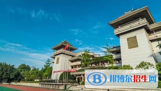 成都石室中學(xué)劍橋國(guó)際高中2022年入學(xué)考試