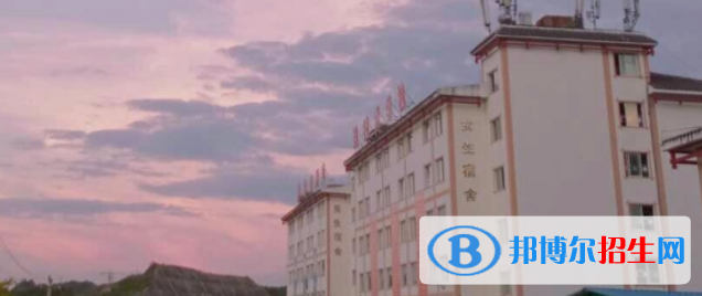 黔東南州應(yīng)用技術(shù)學(xué)校2022年報(bào)名條件、招生要求、招生對(duì)象