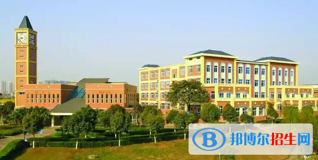 成都美視國際學(xué)校高中部2022年報名時間