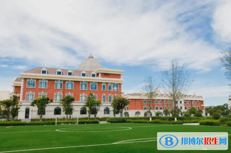 成都墨爾文學(xué)校2022年報(bào)名時(shí)間