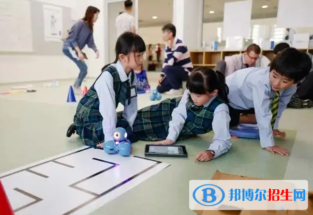 牛津國(guó)際公學(xué)成都學(xué)?？孔V嗎