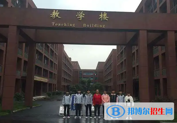重慶2022年建筑學(xué)校需要學(xué)習(xí)哪些知識