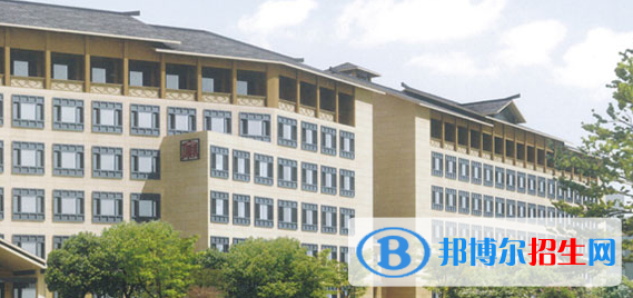 關(guān)嶺自治縣綜合性高級中學(xué)2022年招生簡章