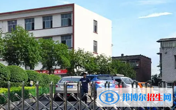 重慶機械電子高級技工學(xué)校