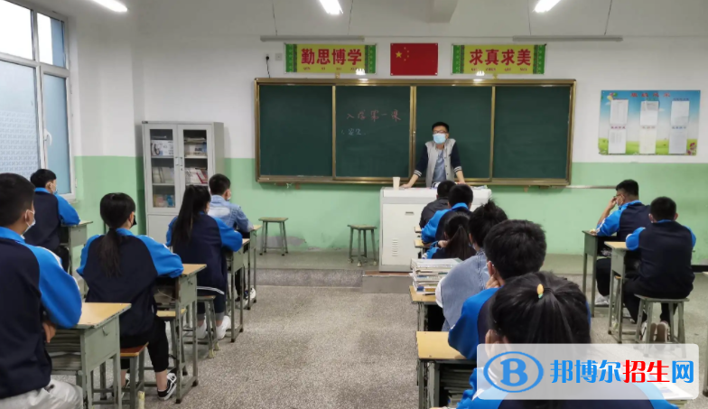 沁源縣職業(yè)高級(jí)中學(xué)2022年宿舍條件