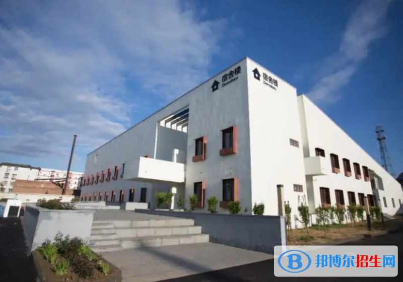 北京四中國際校區(qū)暨佳蓮學(xué)?？孔V嗎