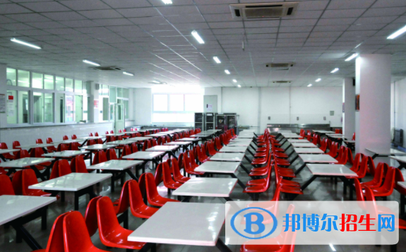 北京工藝美術(shù)高級技工學(xué)校食堂