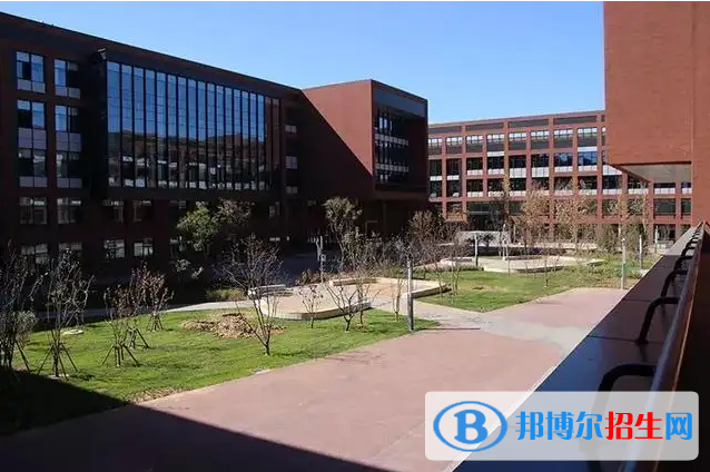 北京樂成國際學(xué)校高中部2023年入學(xué)考試